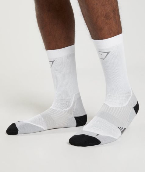 Gymshark Crew Performance Socken Weiß | 39120FJKG