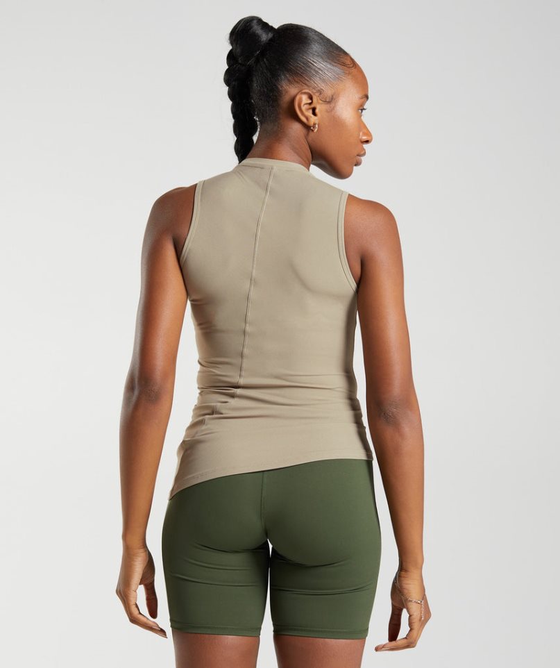 Gymshark Elevate Asymmetric Muskelshirt Damen Beige | 43056WOGI